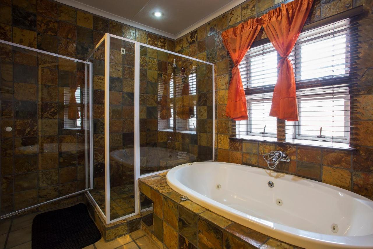Purple Gecko Guest House 라이덴버그 외부 사진