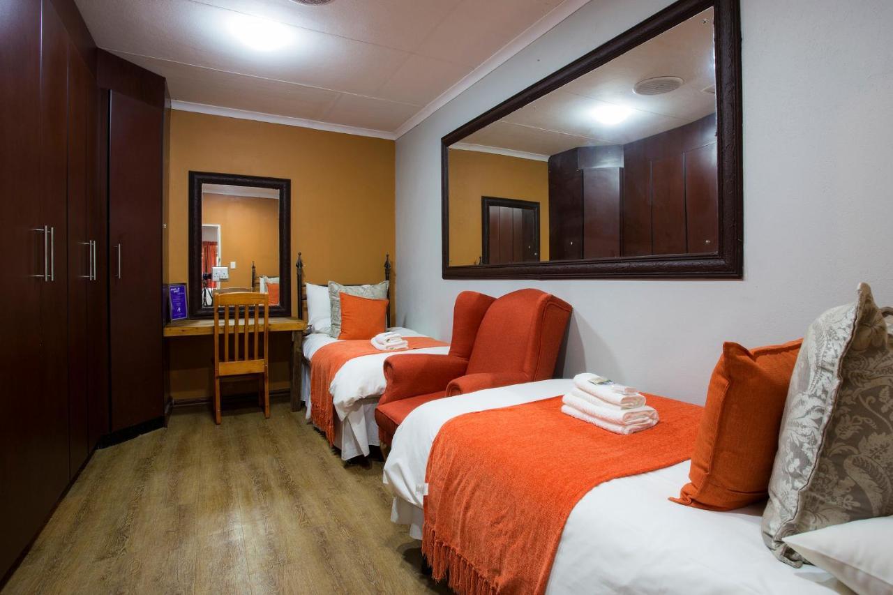 Purple Gecko Guest House 라이덴버그 외부 사진